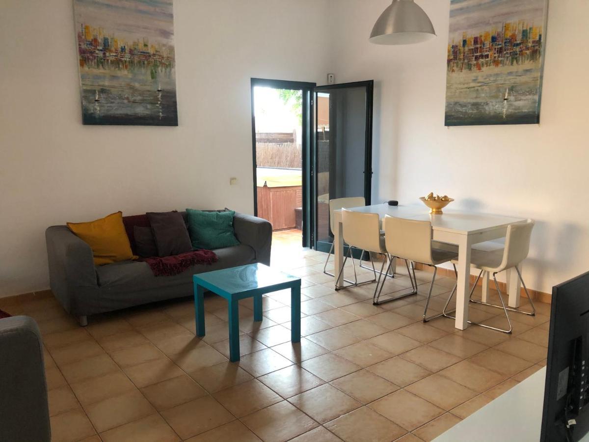 Lovely 2-Bed Villa In Corralejo Fuerteventura מראה חיצוני תמונה